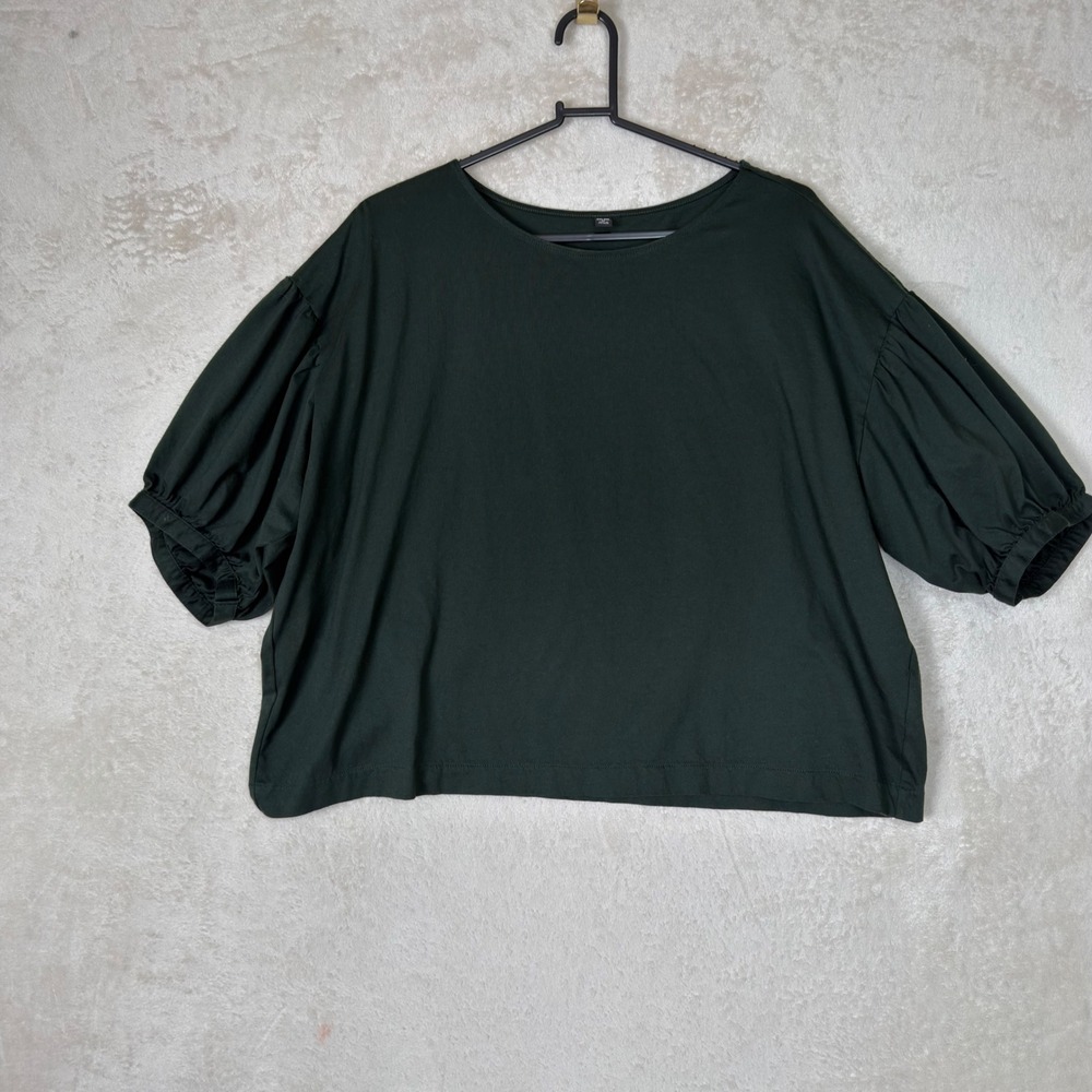 Uniqlo Womens XL Dark Green Puff Sleeve Boxy Cotton T-Shirt Minimalist